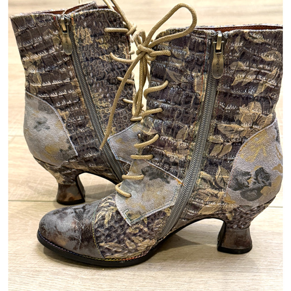 NEW L'ARTISTE SPRING STEP GRAY FLORAL PATCHWORK ANKLE BOOTS BOOTIES 38 US 7.5 8 - Picture 4 of 13